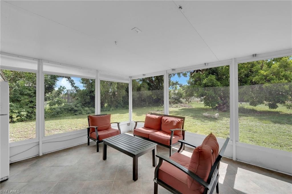 2506 SE 8th Ave, Cape Coral, FL 33904 Photo