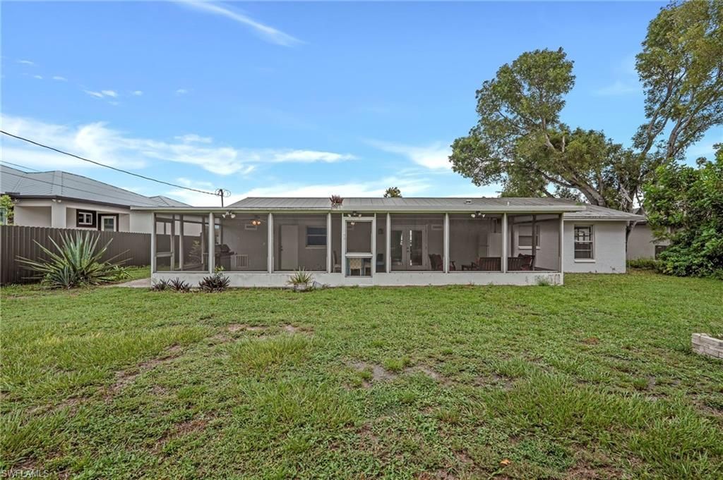 2506 SE 8th Ave, Cape Coral, FL 33904 Photo