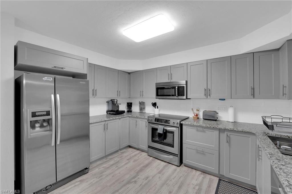 2506 SE 8th Ave, Cape Coral, FL 33904 Photo