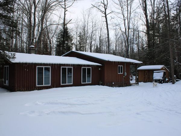 43 Thompson Road, Mio, MI 48647
