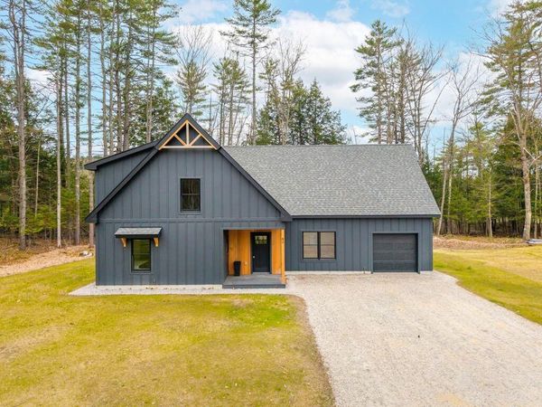 62 East Point Way, Norway, ME 04268