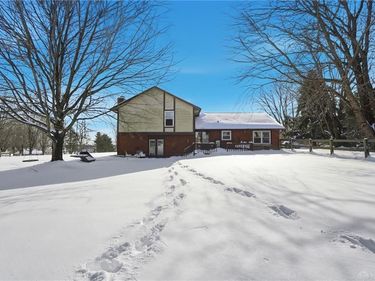 2752 Harlan Road, Waynesville, OH 45068