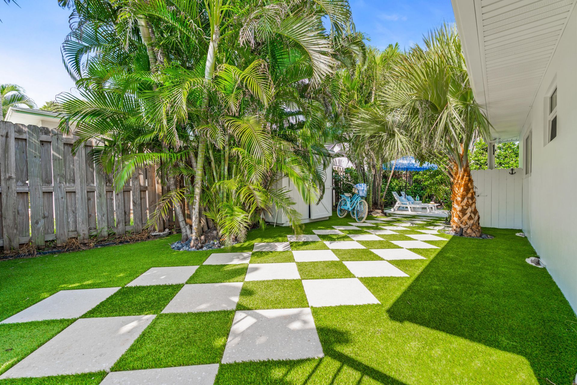 7 Fayette Drive, Boynton Beach, FL 33435 Photo