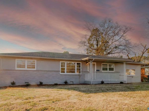 2207 La Salle Road NW, Huntsville, AL 35810