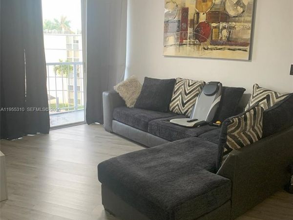 Unit C511, Hialeah, FL 33015