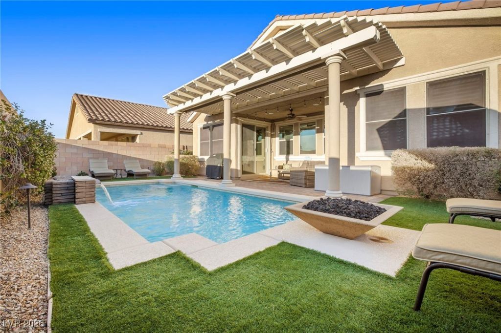 1081 Via Gandalfi, Henderson, NV 89011 Main Photo