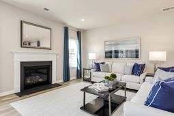 227 E Branch Drive photo 4