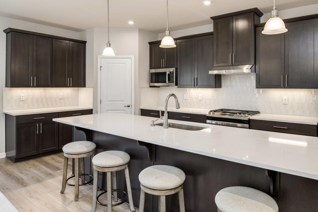 227 E Branch Drive Photo 9