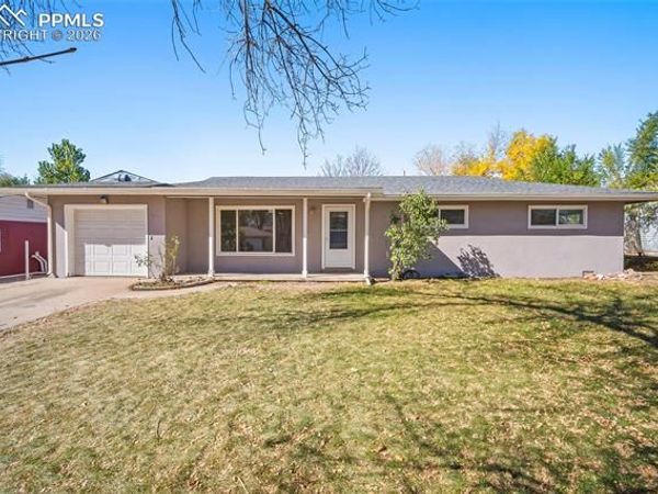 422 Hackberry Drive, Colorado Springs, CO 80911