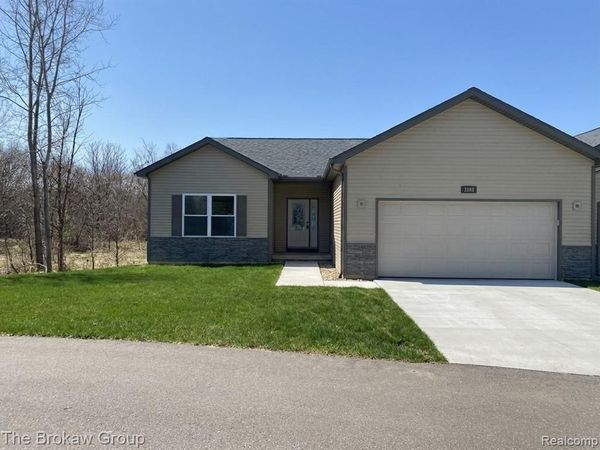 3365 Meadowridge Court, Richfield Twp, MI 48423