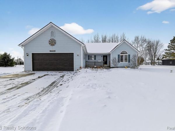 5769 Cobblestone Drive, Deerfield Twp, MI 48461