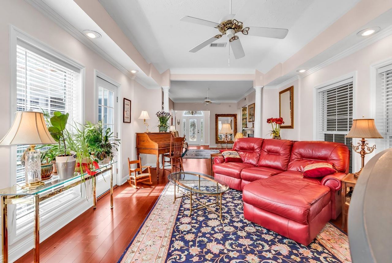 3026 Cedar Creek Run Photo 11