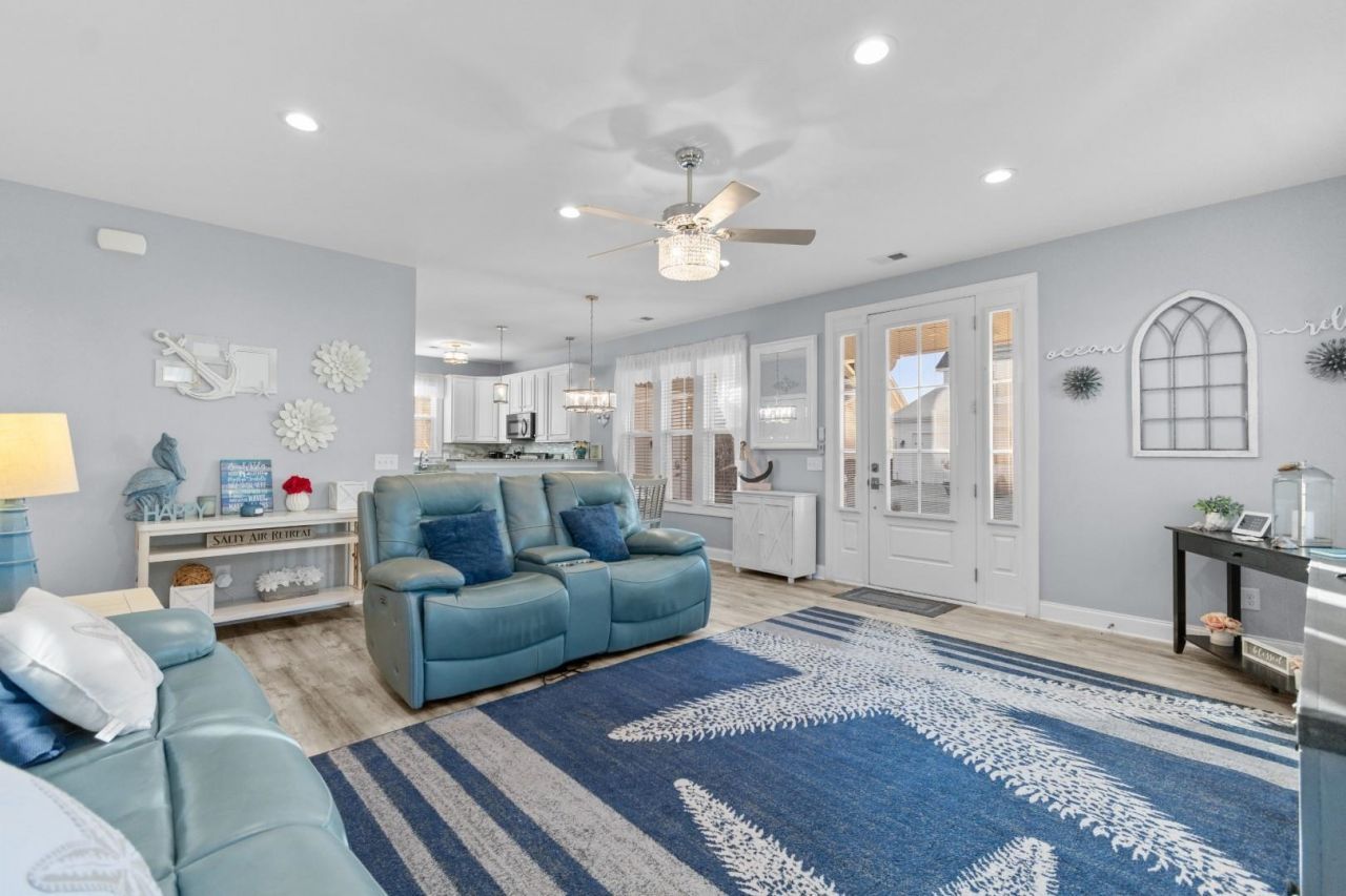 5301 Sea Coral Way Photo 11