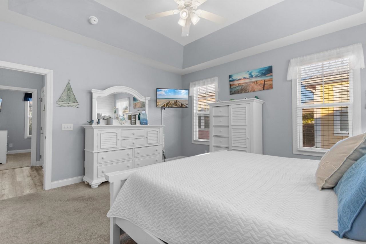 5301 Sea Coral Way Photo 14