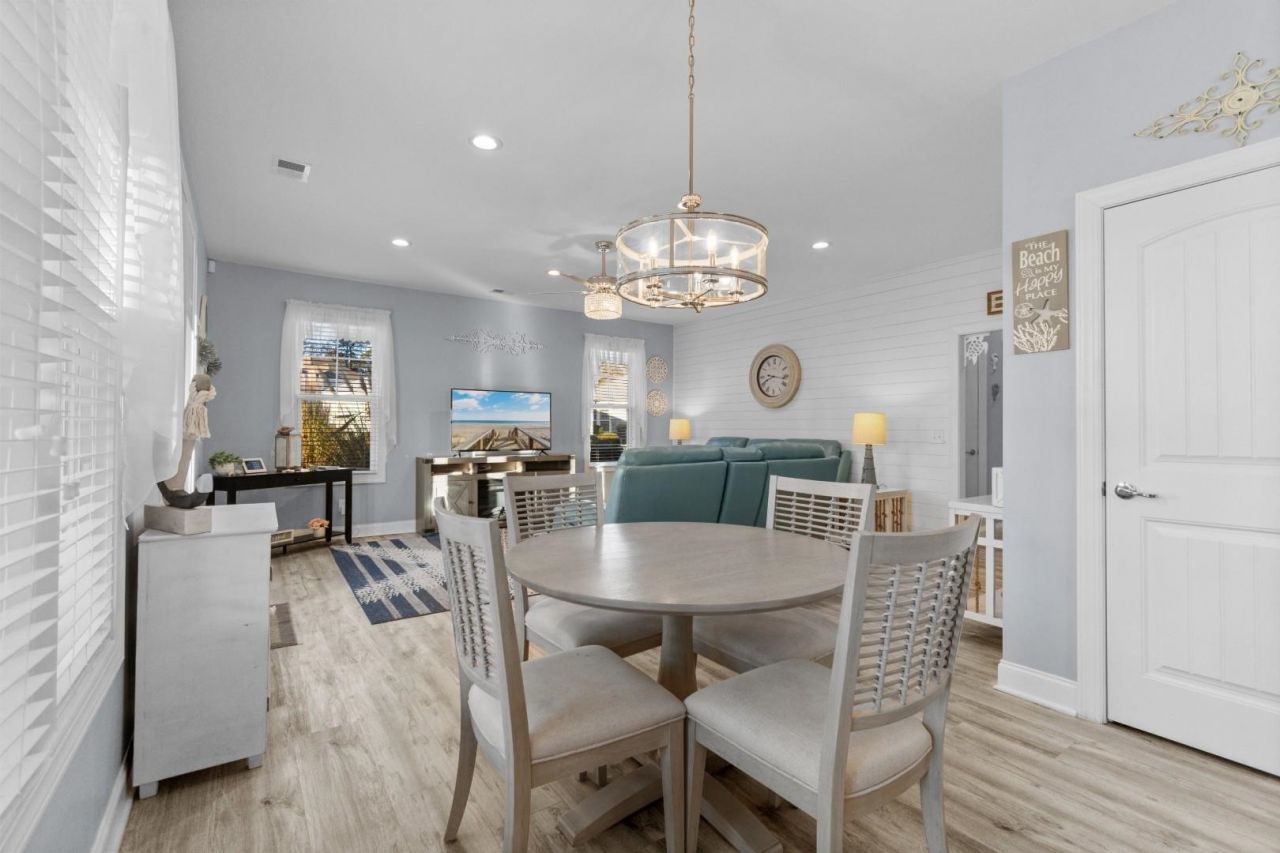 5301 Sea Coral Way Photo 7