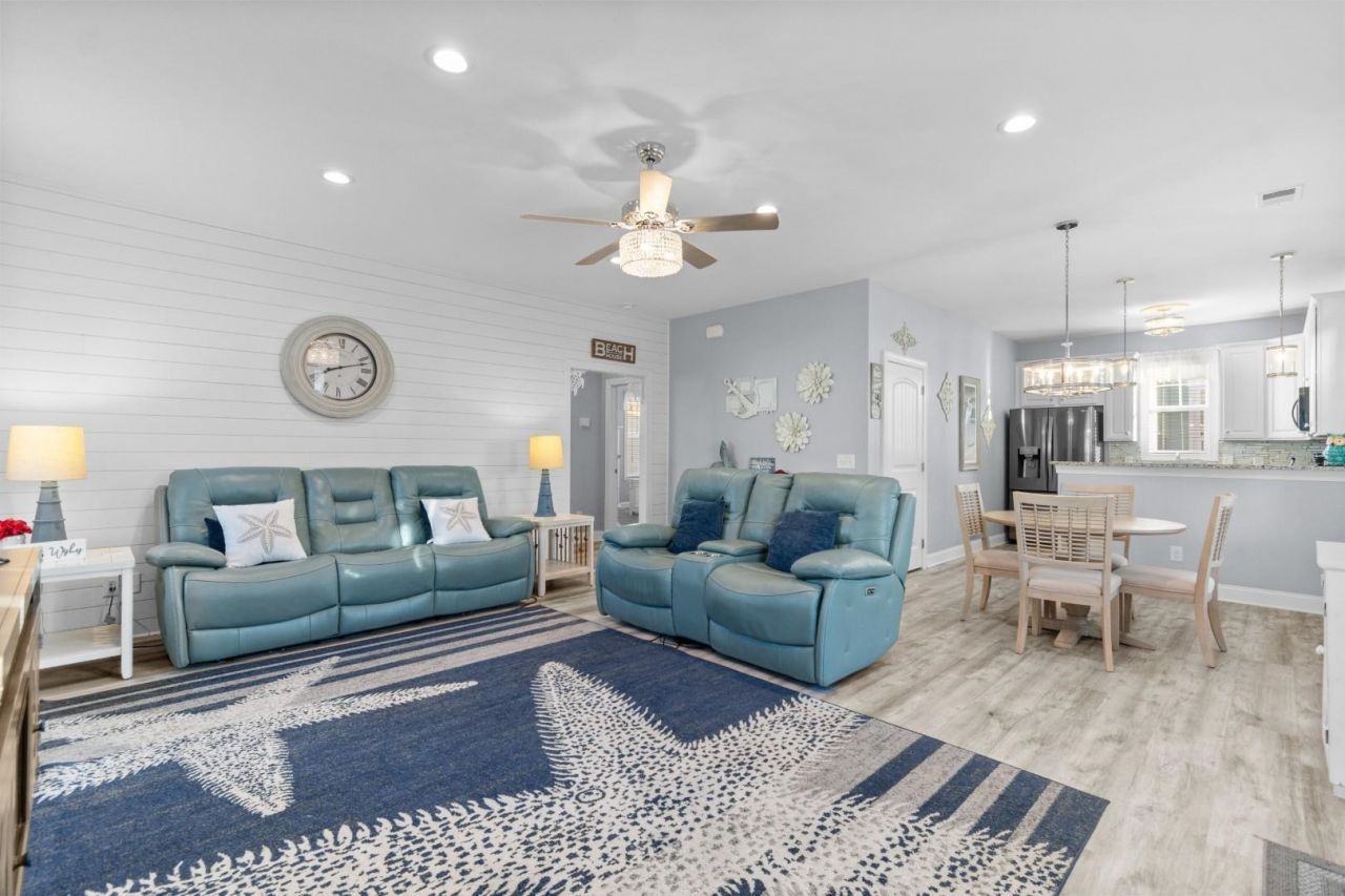 5301 Sea Coral Way Photo 9