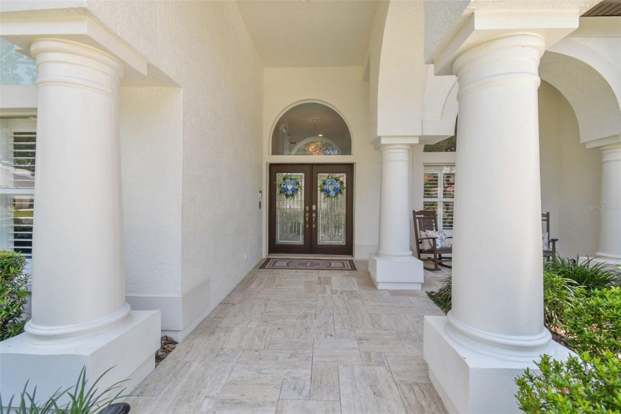 9105 Woodridge Run Drive, Tampa, FL 33647 Photo