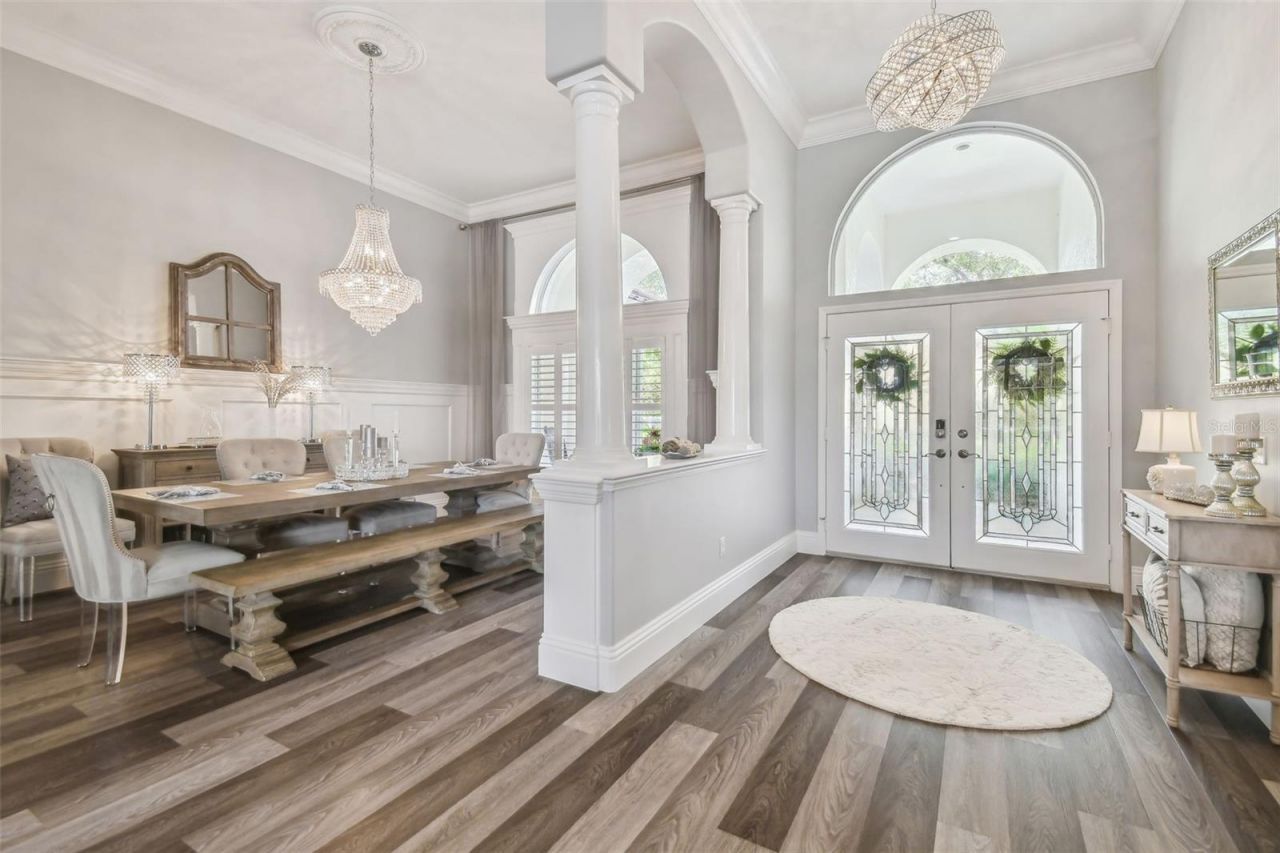 9105 Woodridge Run Drive, Tampa, FL 33647 Photo