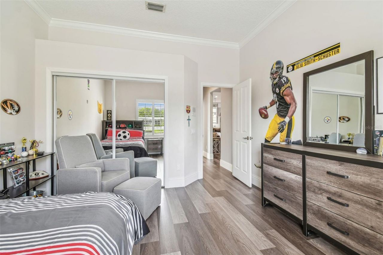 9105 Woodridge Run Drive, Tampa, FL 33647 Photo