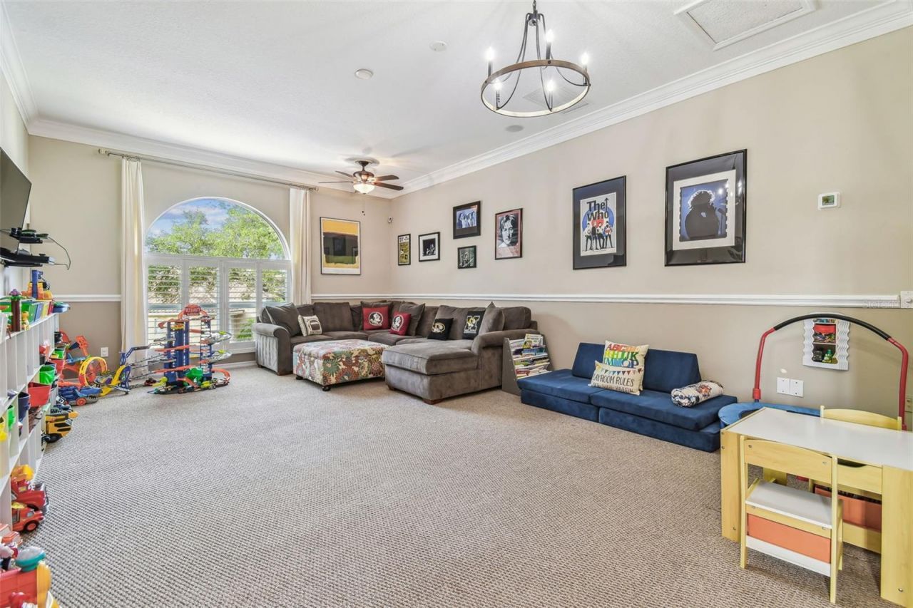 9105 Woodridge Run Drive, Tampa, FL 33647 Photo