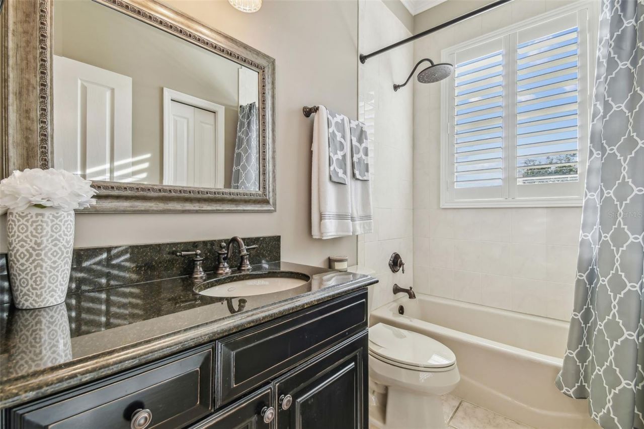 9105 Woodridge Run Drive, Tampa, FL 33647 Photo