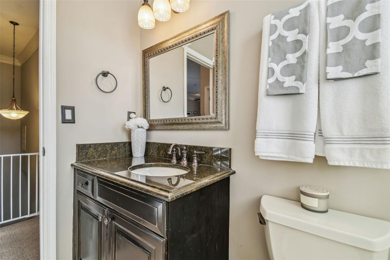 9105 Woodridge Run Drive, Tampa, FL 33647 Photo