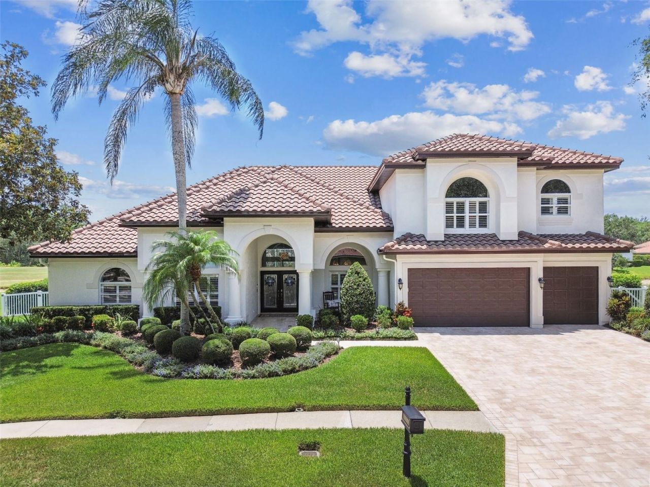 9105 Woodridge Run Drive, Tampa, FL 33647 Photo