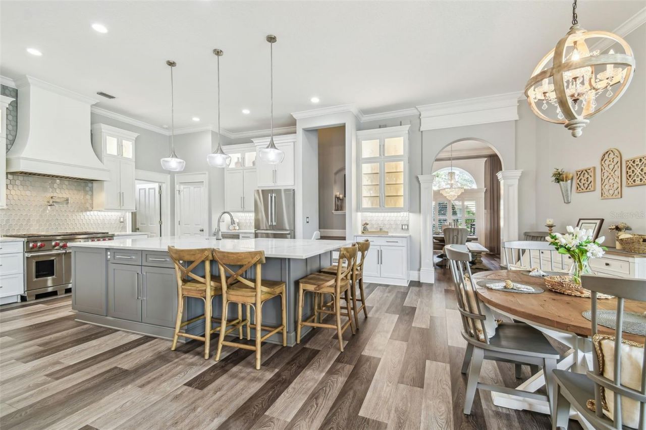 9105 Woodridge Run Drive, Tampa, FL 33647 Photo