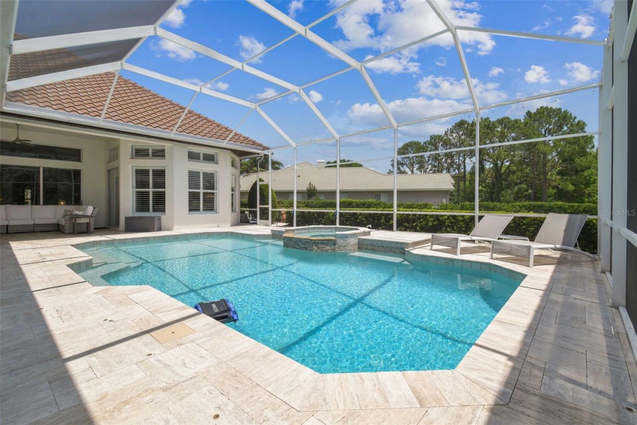 9105 Woodridge Run Drive, Tampa, FL 33647 Photo