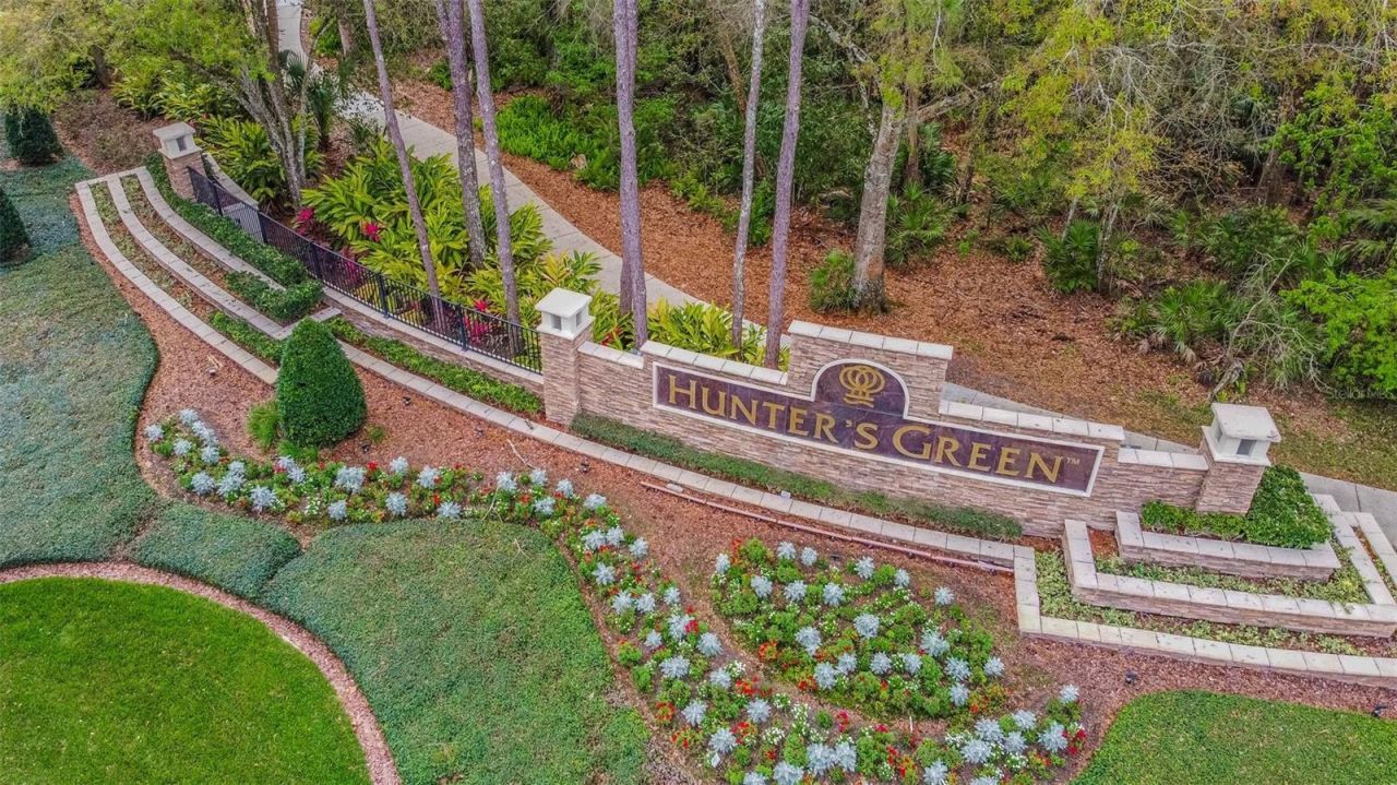 9105 Woodridge Run Drive, Tampa, FL 33647 Photo