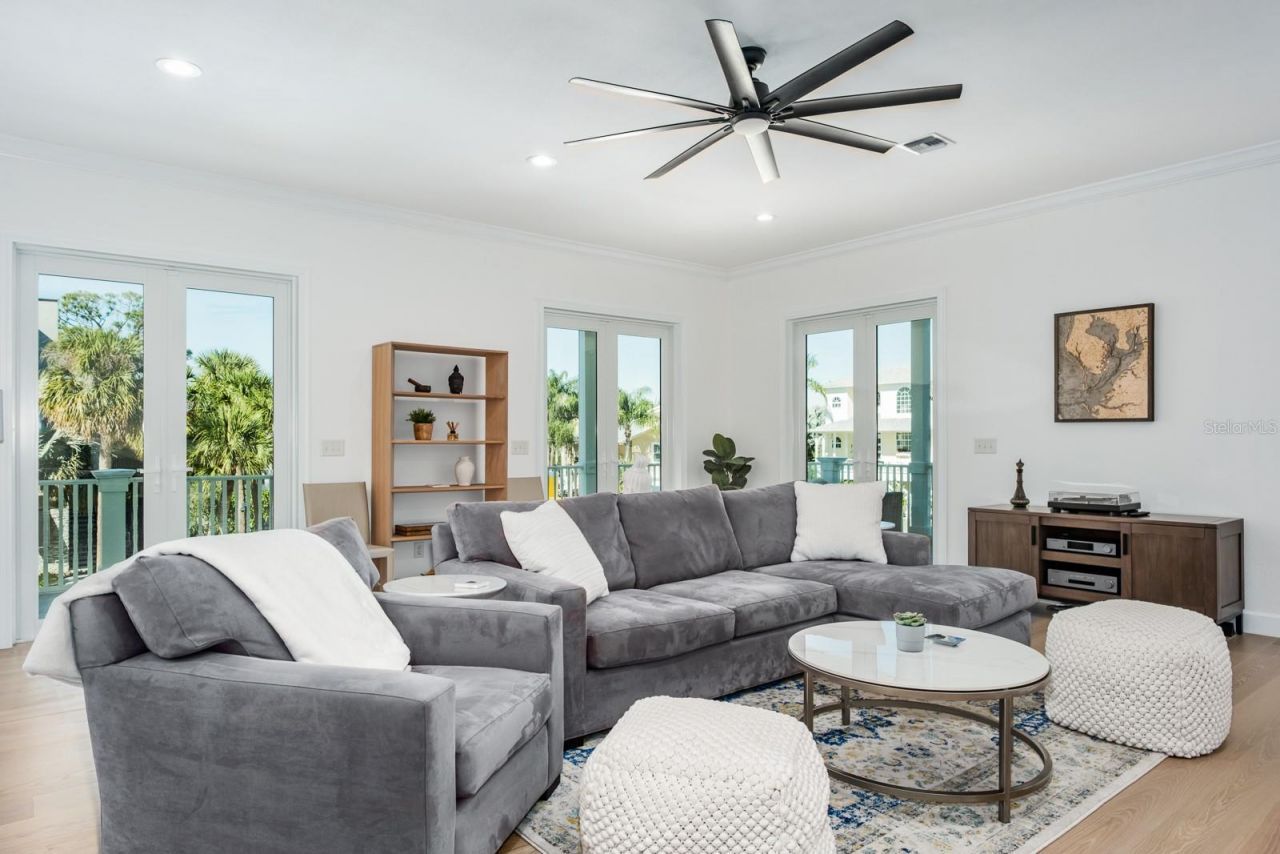 1700 Oyster Point Way, Palm Harbor, FL 34683 Photo