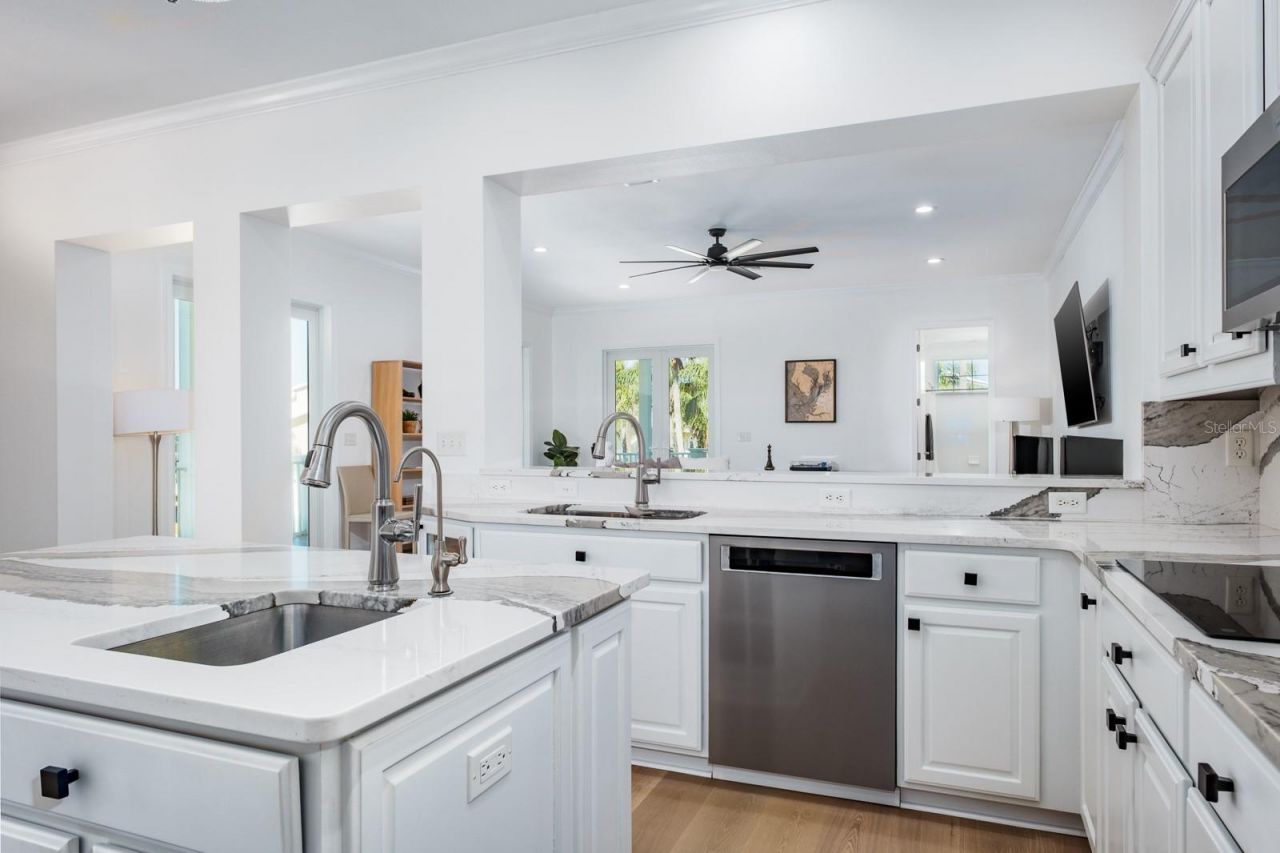 1700 Oyster Point Way, Palm Harbor, FL 34683 Photo