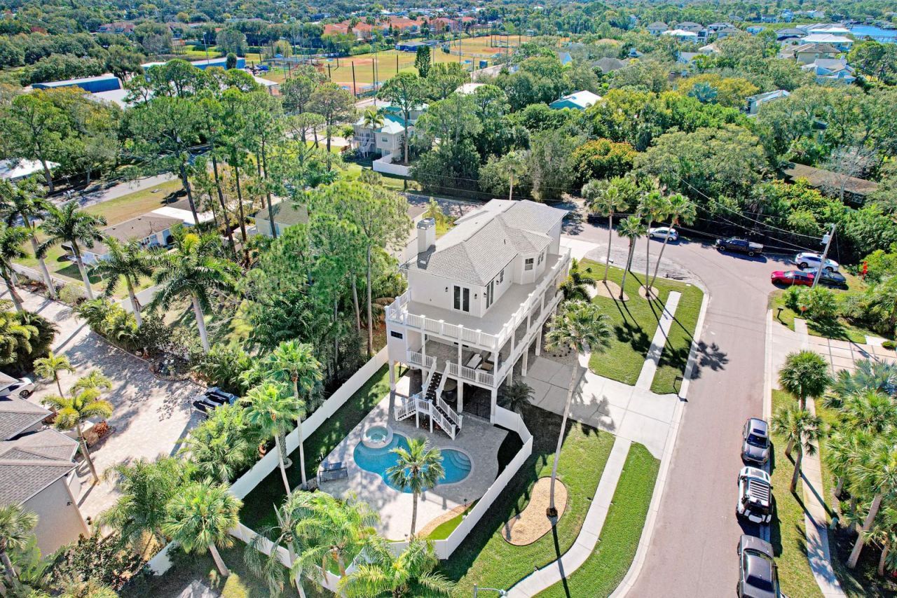 1700 Oyster Point Way, Palm Harbor, FL 34683 Photo