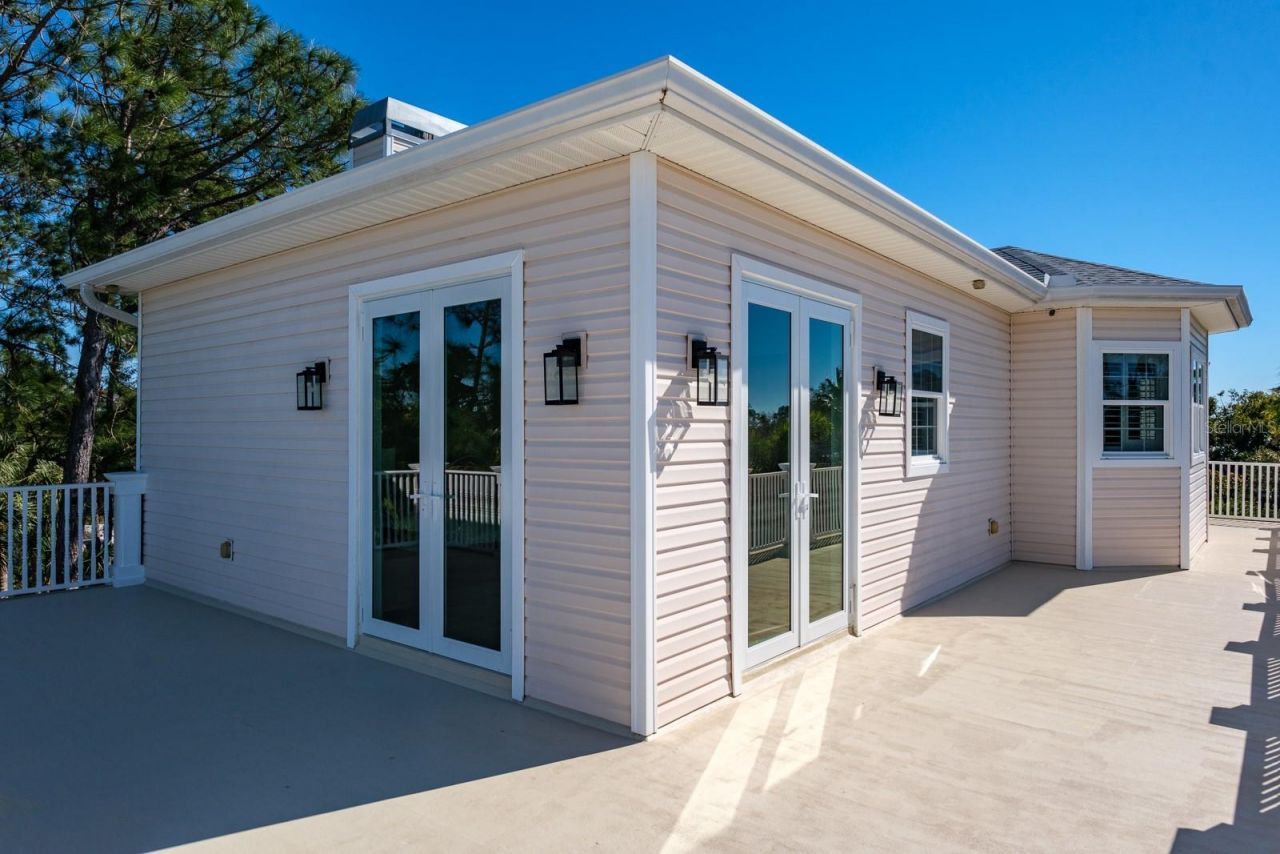 1700 Oyster Point Way, Palm Harbor, FL 34683 Photo