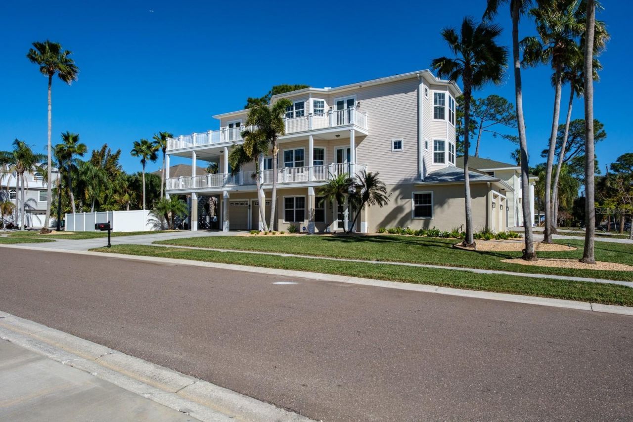 1700 Oyster Point Way, Palm Harbor, FL 34683 Photo