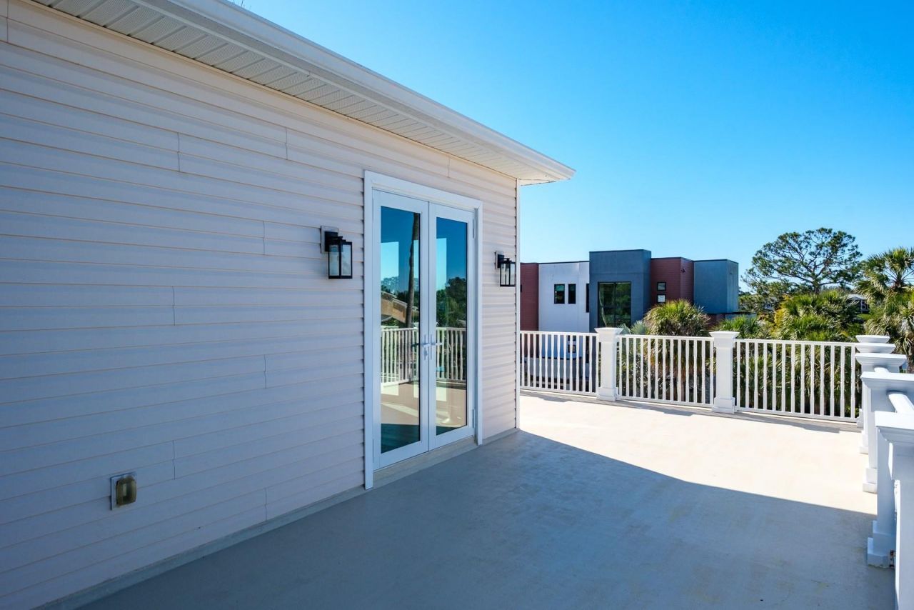 1700 Oyster Point Way, Palm Harbor, FL 34683 Photo