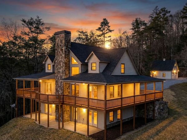 661 Toccoa River Forest, Mineral Bluff, GA 30559