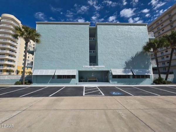 3727 S Atlantic Avenue, Unit 228, Daytona Beach, FL 32118