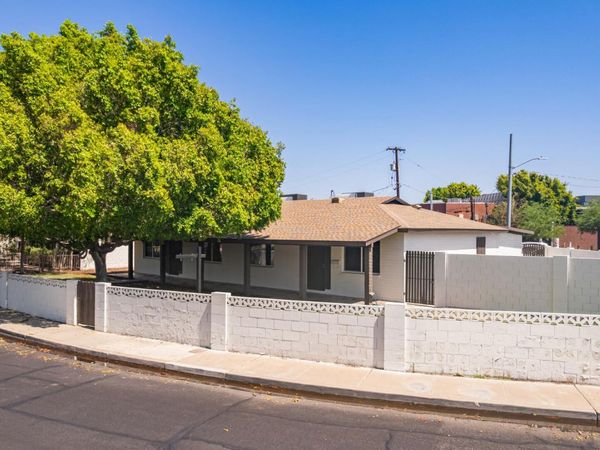 610 E SAN JUAN Avenue, Phoenix, AZ 85012