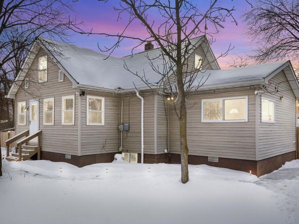 36915 Sibley Road, New Boston, MI 48164