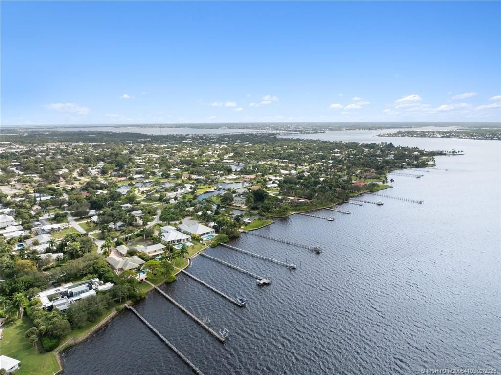 900 NW 11th Terrace, Stuart, FL 34994 Photo