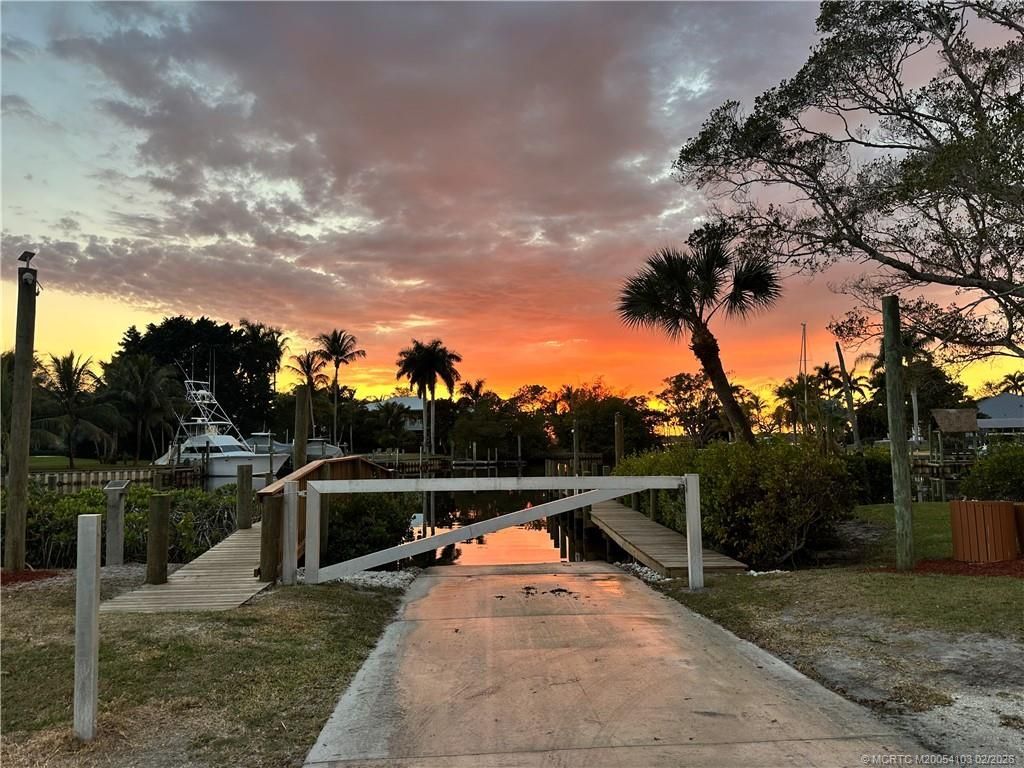 900 NW 11th Terrace, Stuart, FL 34994 Photo