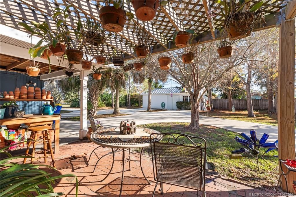 900 NW 11th Terrace, Stuart, FL 34994 Photo