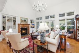 973 Doral Dr. photo 4