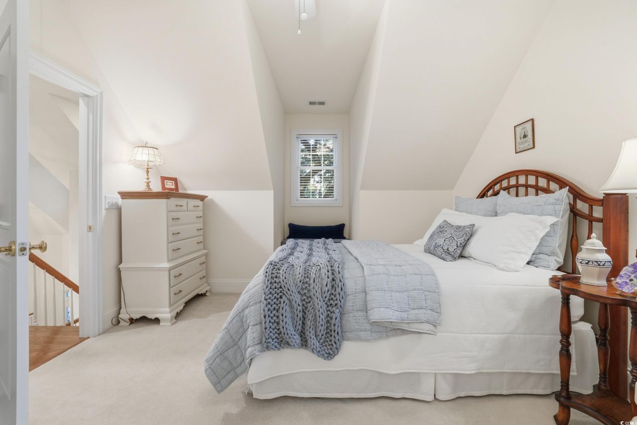 973 Doral Dr. Photo 26