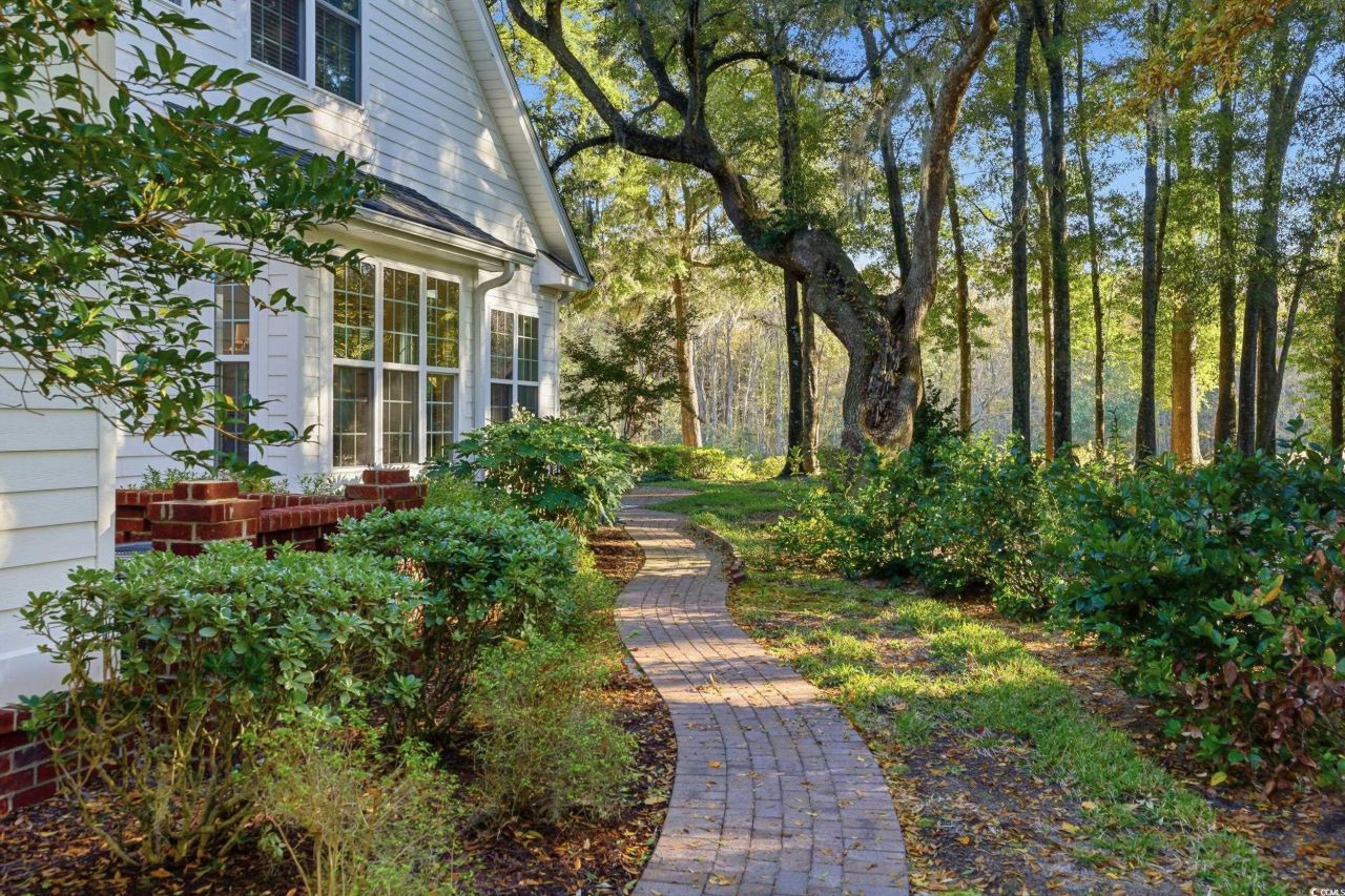 973 Doral Dr. Photo 37