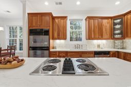 973 Doral Dr. photo 4