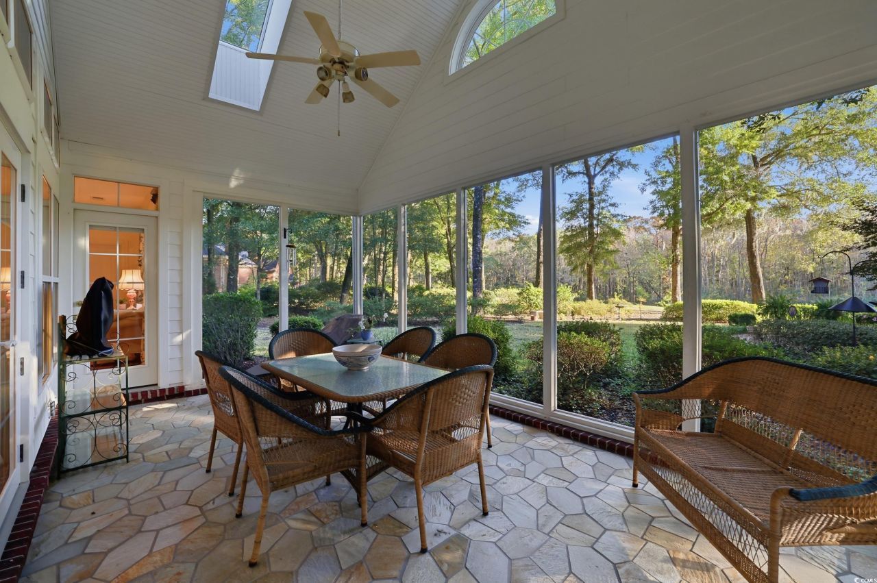 973 Doral Dr. Photo 5