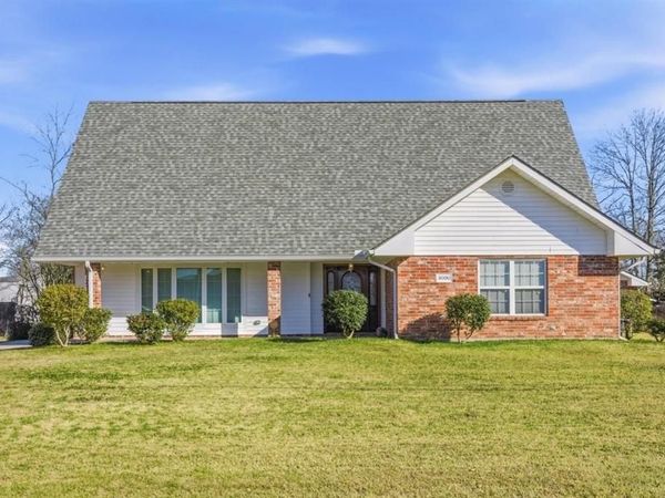 2000 Diane Drive, Sulphur, LA 70663