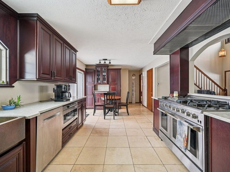 11295 Pickerington Road NW, Pickerington, OH 43147 Photo 11